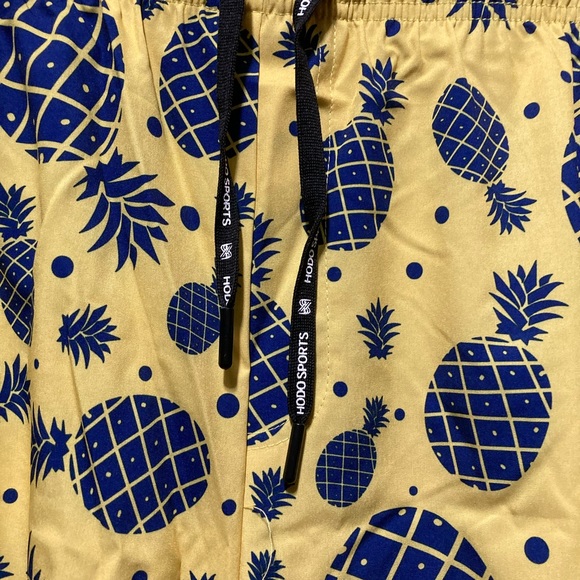 HODO SPORTS SWIM TRUNKS, PINEAPPLES, BEACH, POOL, MEN, BOYS - Picture 2 of 8